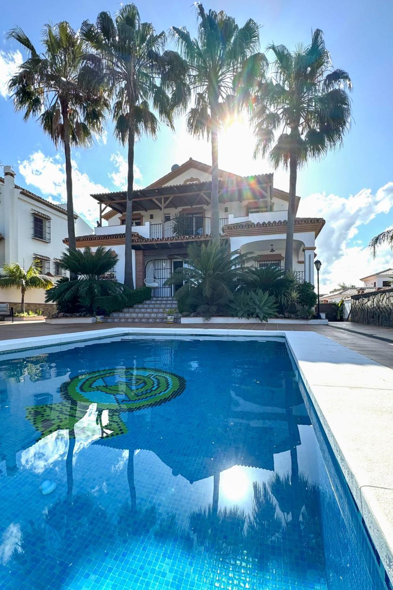 Casa Limon, Boutique Bed And Breakfast, Adults Only Alhaurín el Grande Екстериор снимка